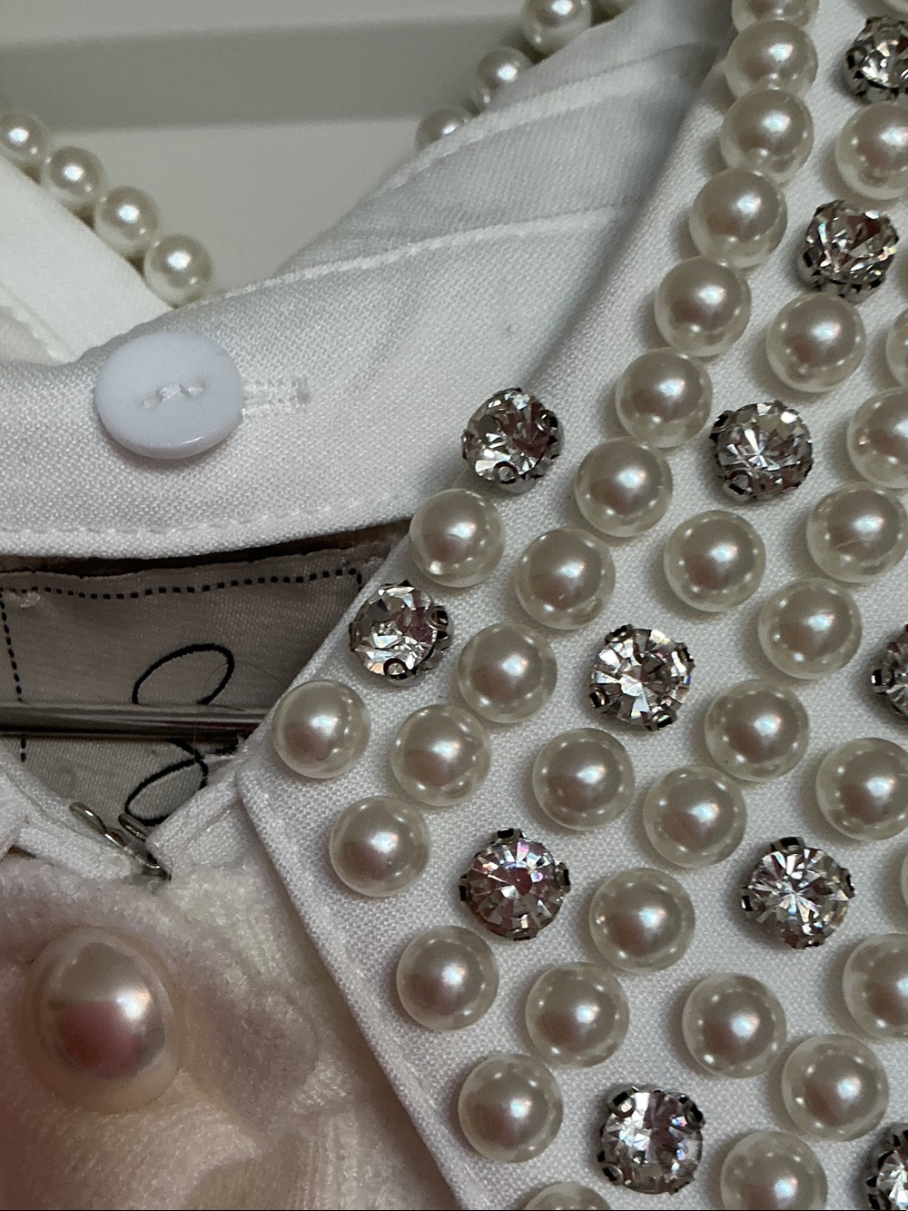 Sioni White Pearl-Embellished Collar Cardigan - Picture 2 of 2